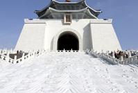 蒋介石の業績を伝える中正記念堂